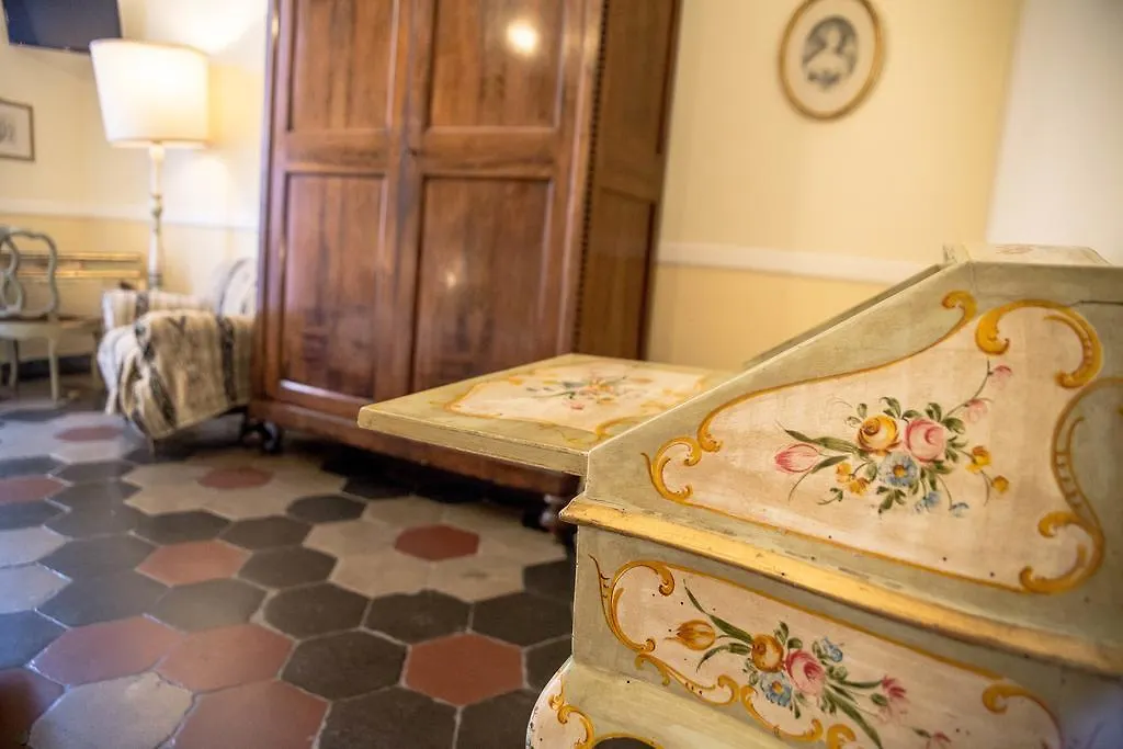 Residenza Maritti Classic Rooms Roma Itália