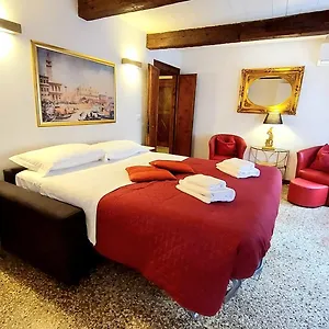 Palazzo Del Sale, Rialto Daire Venedik